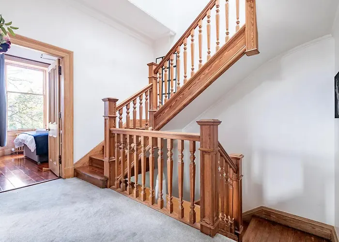 Lady Road Apartment
